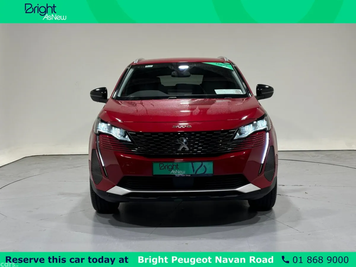 Peugeot 3008 MPV, Diesel, 2022, Red