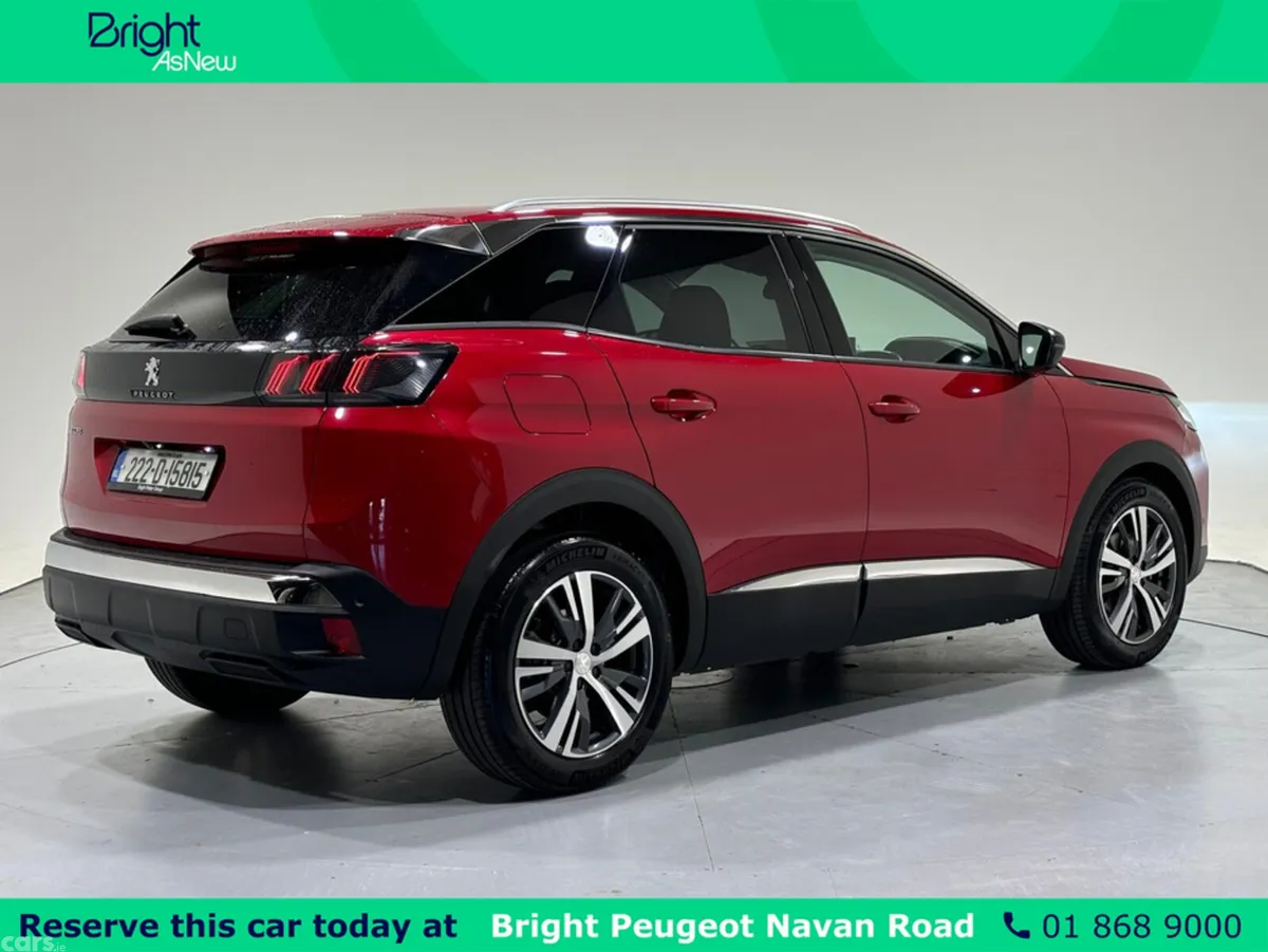 Peugeot 3008 MPV, Diesel, 2022, Red