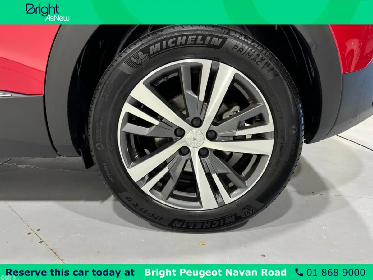 Peugeot 3008 MPV, Diesel, 2022, Red
