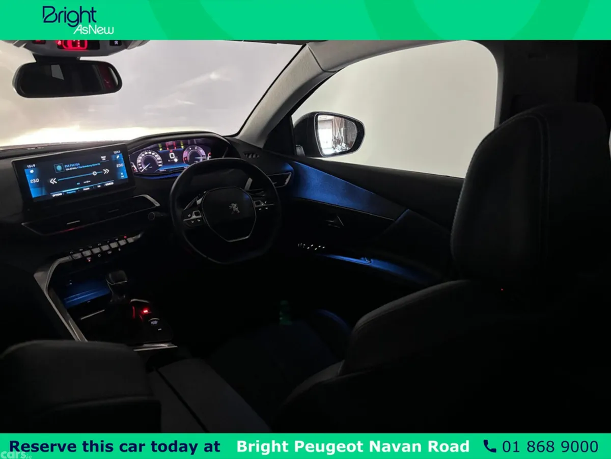 Peugeot 3008 MPV, Diesel, 2022, Red
