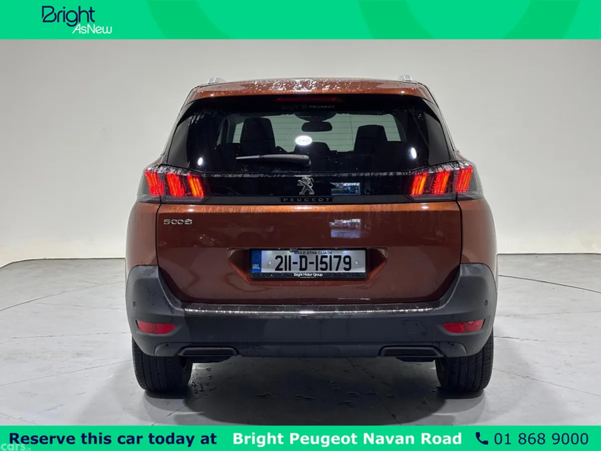 Peugeot 5008 MPV, Diesel, 2021, Brown