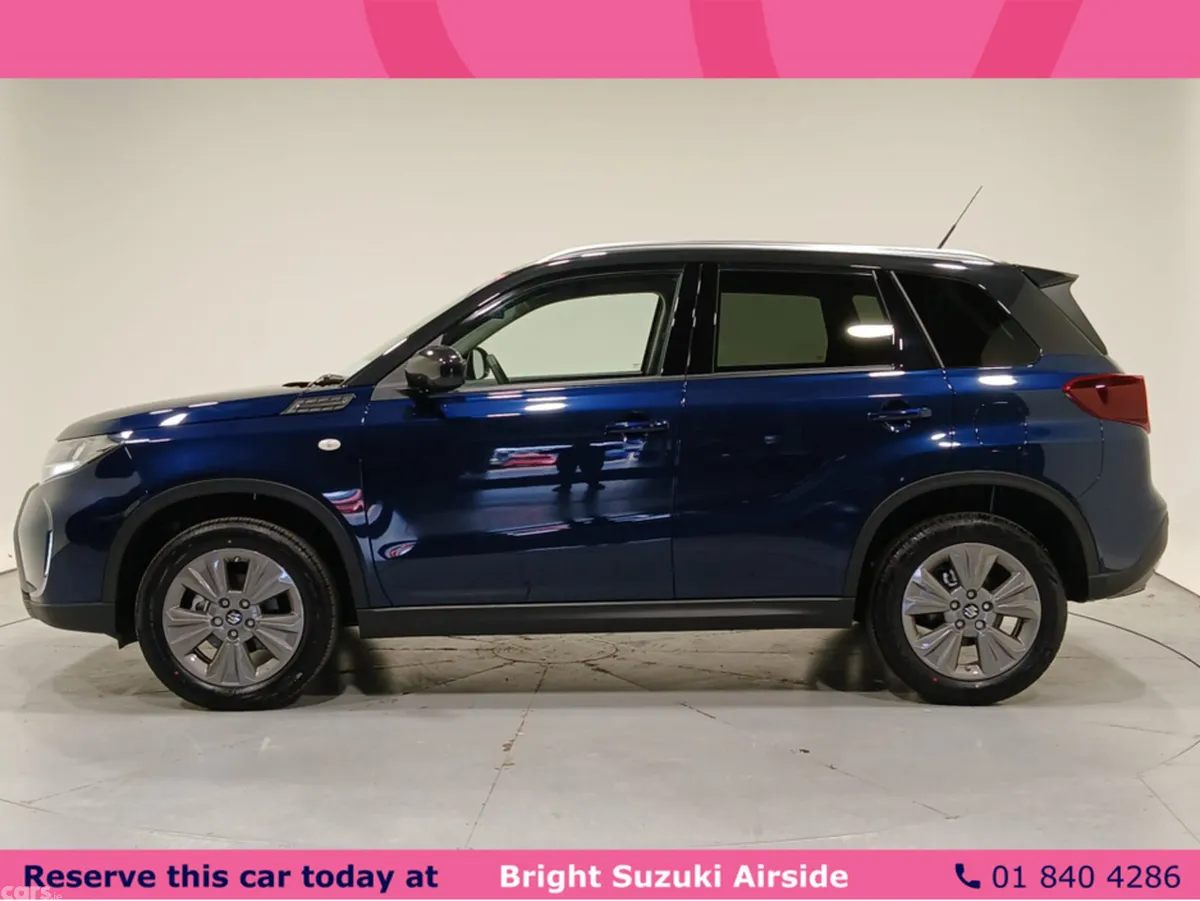 Suzuki Vitara SUV, Petrol Hybrid, 2027, Blue