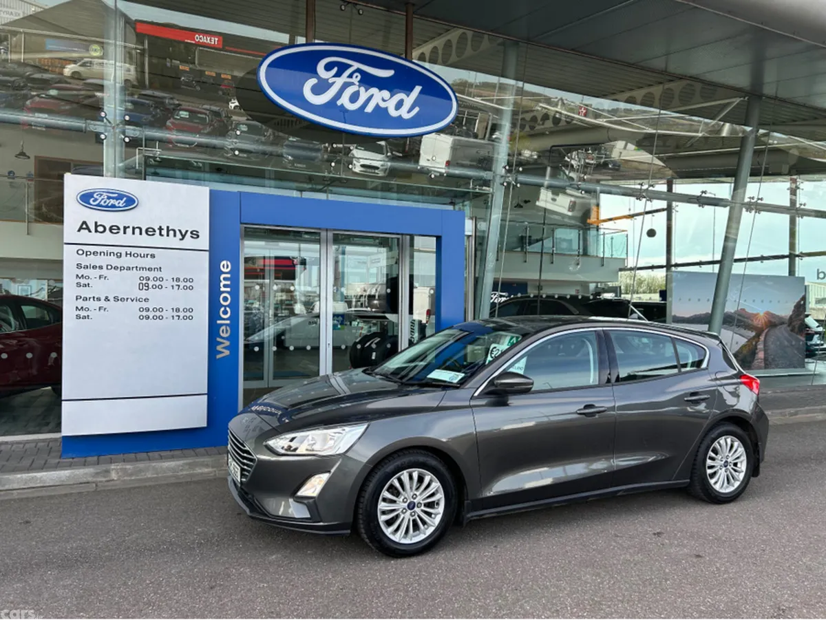 Ford Focus Hatchback, Diesel, 2019, Grey