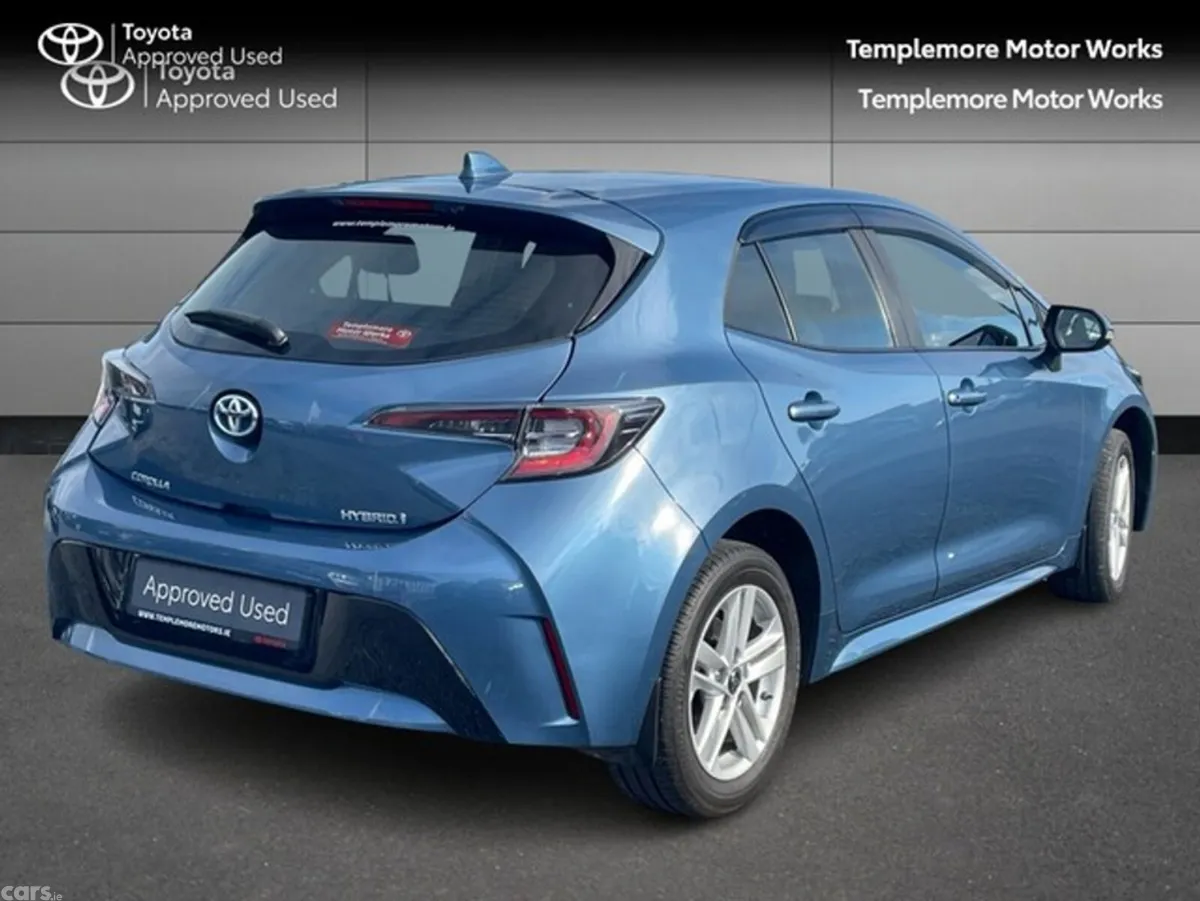 Toyota Corolla Hatchback, Petrol Hybrid, 2022, Blue