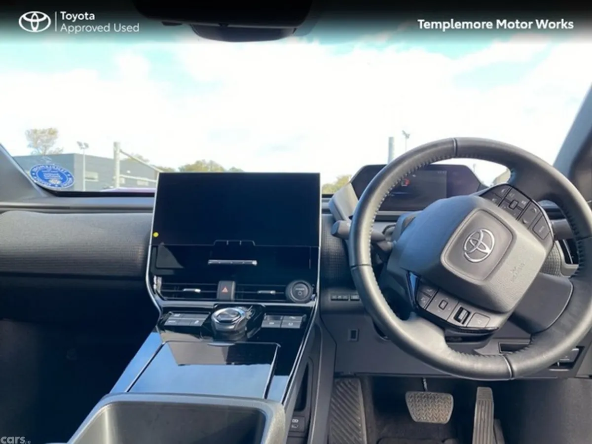 Toyota bZ4X Estate, Electric, 2023, Silver