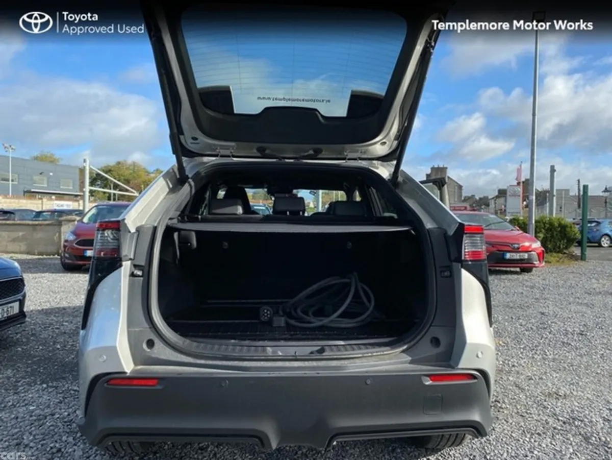 Toyota bZ4X Estate, Electric, 2023, Silver