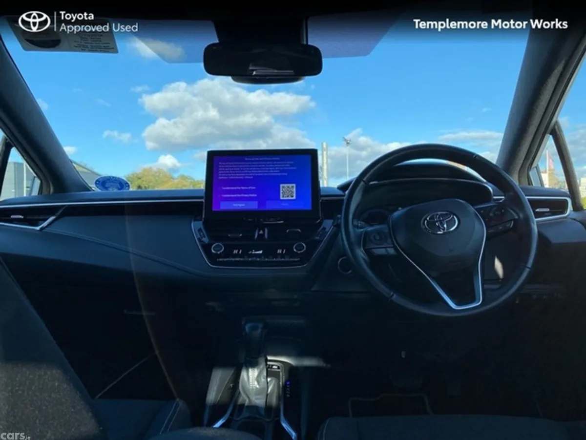 Toyota Corolla Hatchback, Petrol Hybrid, 2023, Silver
