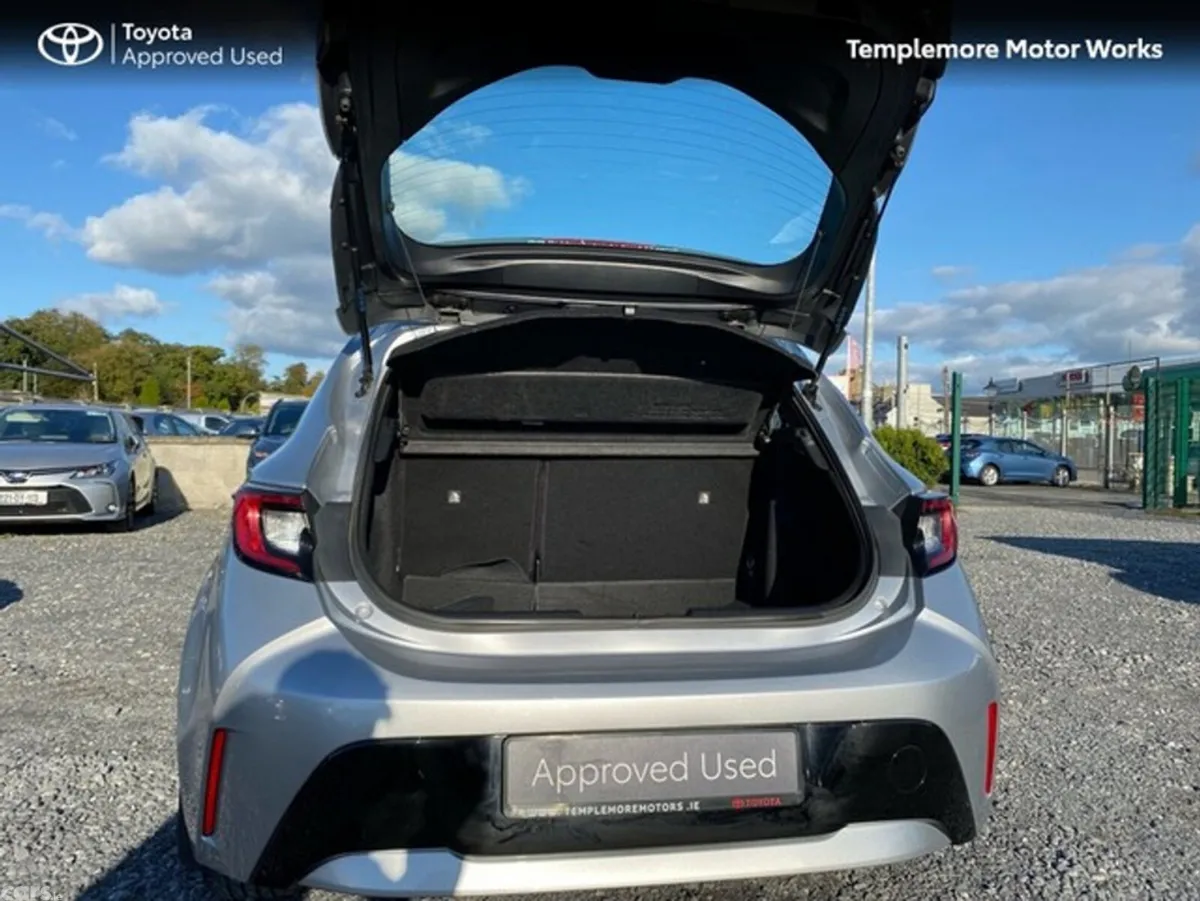 Toyota Corolla Hatchback, Petrol Hybrid, 2023, Silver