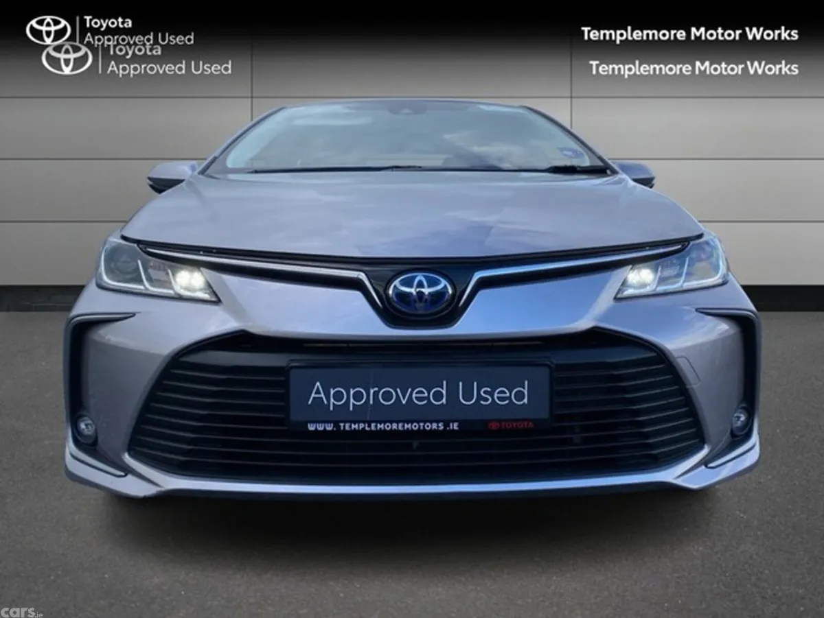 Toyota Corolla Saloon, Petrol Hybrid, 2021, Grey