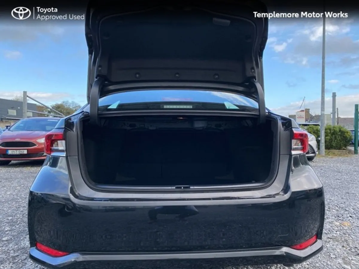 Toyota Corolla Saloon, Petrol Hybrid, 2022, Black