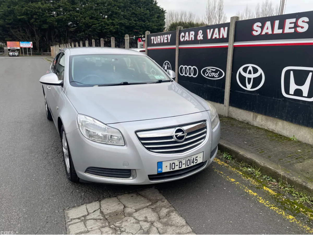 Opel Insignia Saloon, Diesel, 2010, Silver