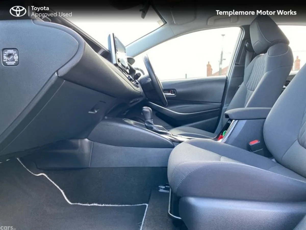 Toyota Corolla Saloon, Petrol Hybrid, 2022, Black