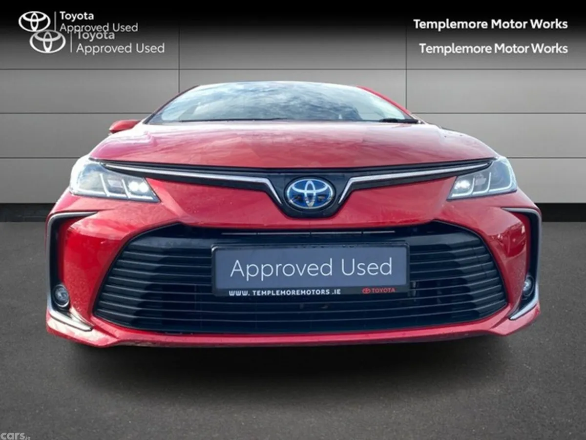 Toyota Corolla Saloon, Petrol Hybrid, 2021, Red