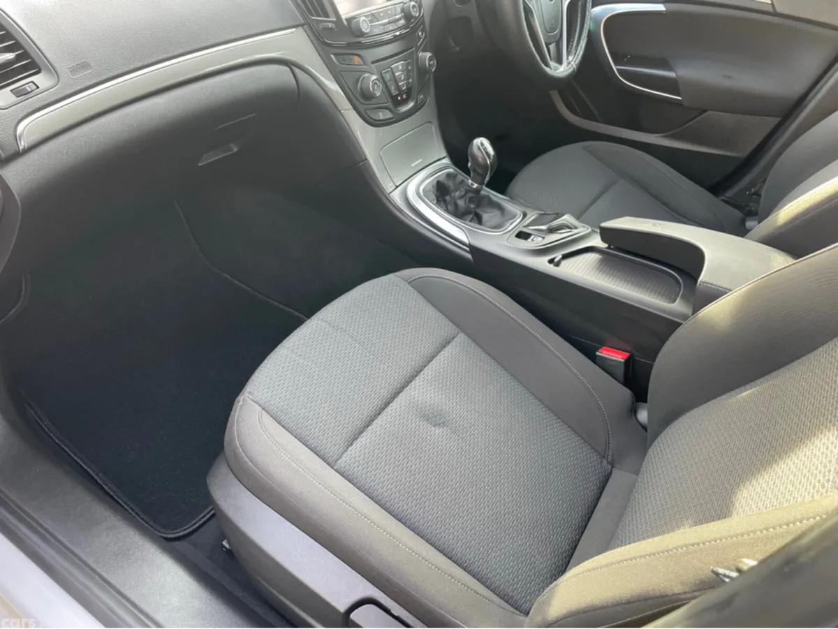 Opel Insignia Saloon, Diesel, 2014, Silver