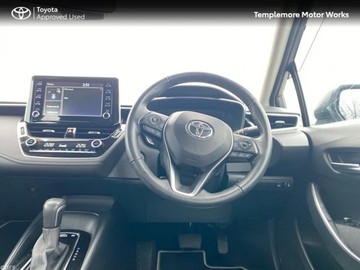 Toyota Corolla Saloon, Petrol Hybrid, 2021, Grey