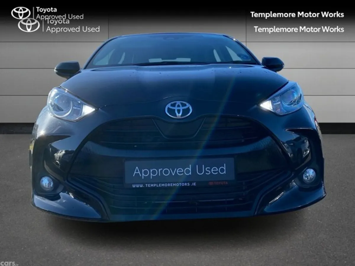 Toyota Yaris Hatchback, Petrol, 2023, Black