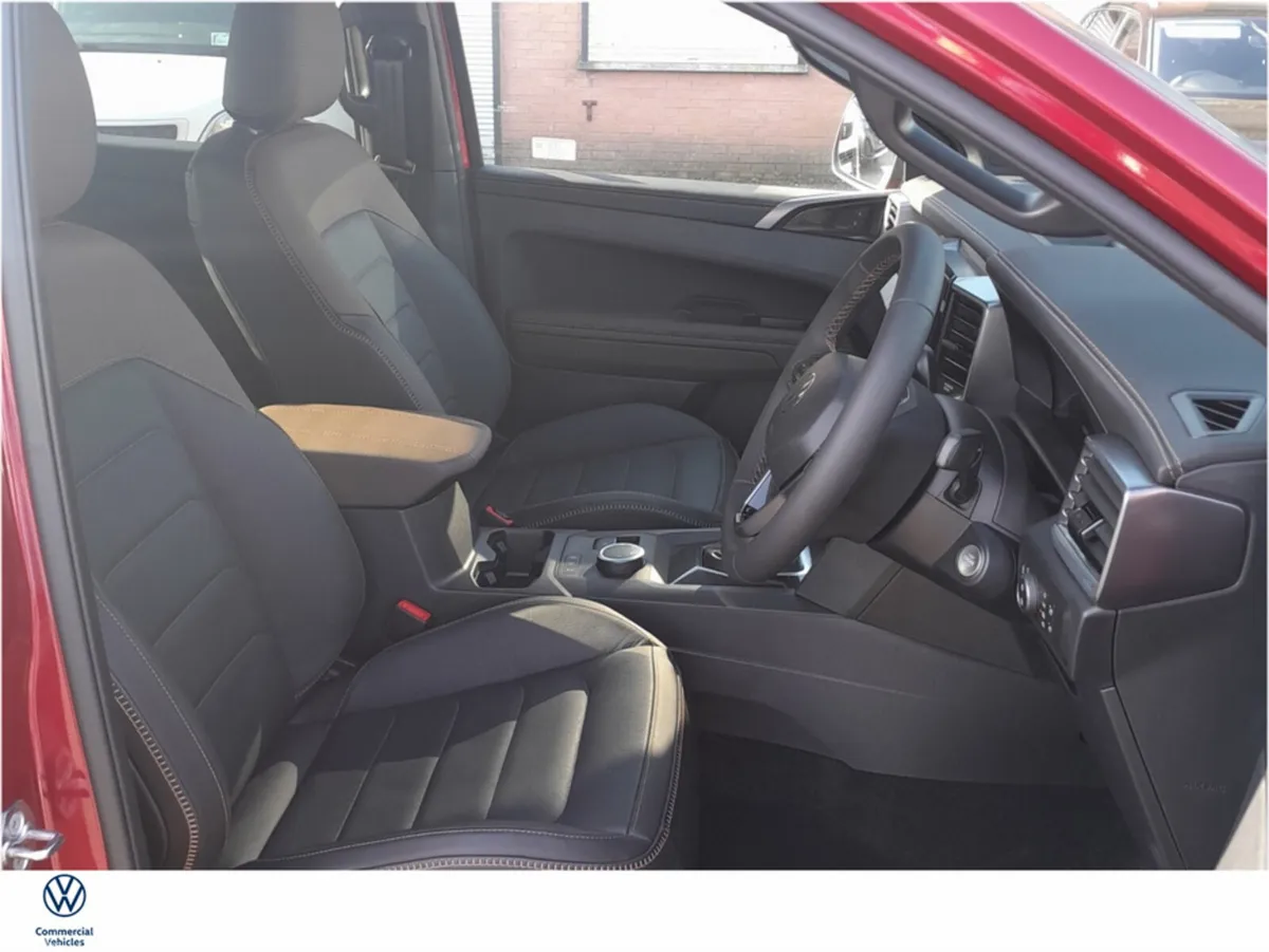 Volkswagen Amarok Pick Up, Diesel, 2026, Red