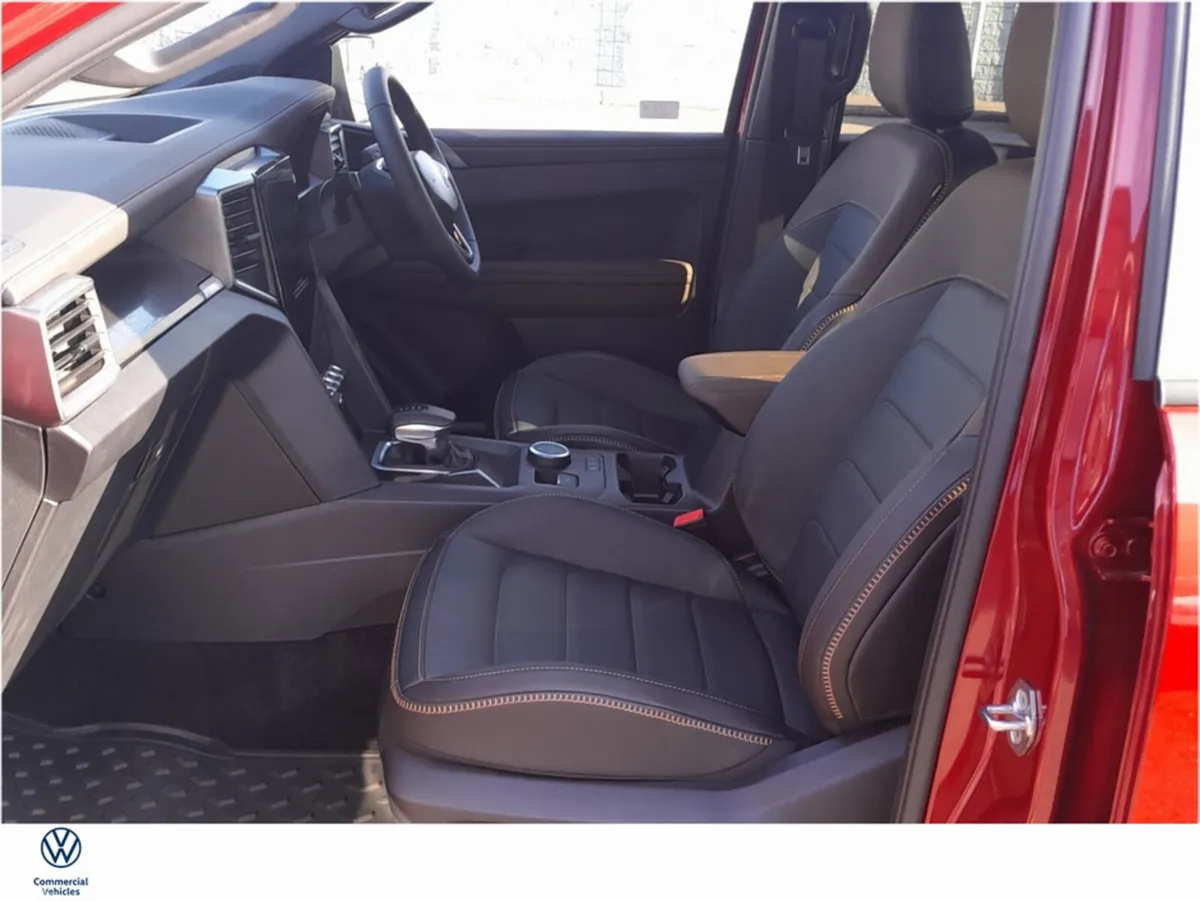 Volkswagen Amarok Pick Up, Diesel, 2026, Red