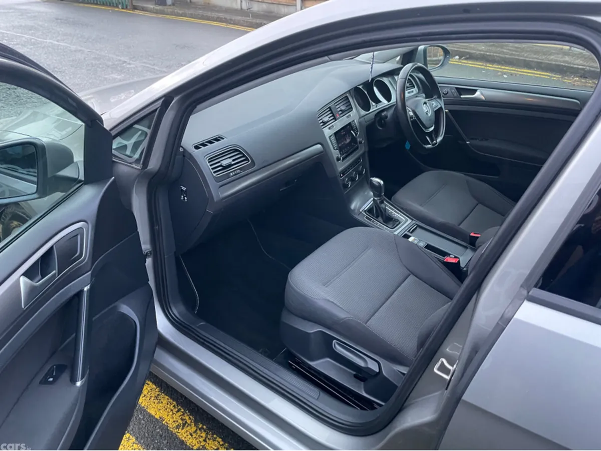 Volkswagen Golf Hatchback, Petrol, 2013, Grey