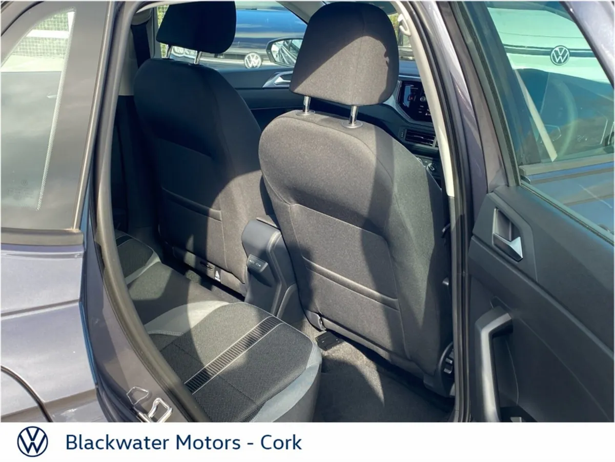 Volkswagen Polo Hatchback, Petrol, 2027, Grey