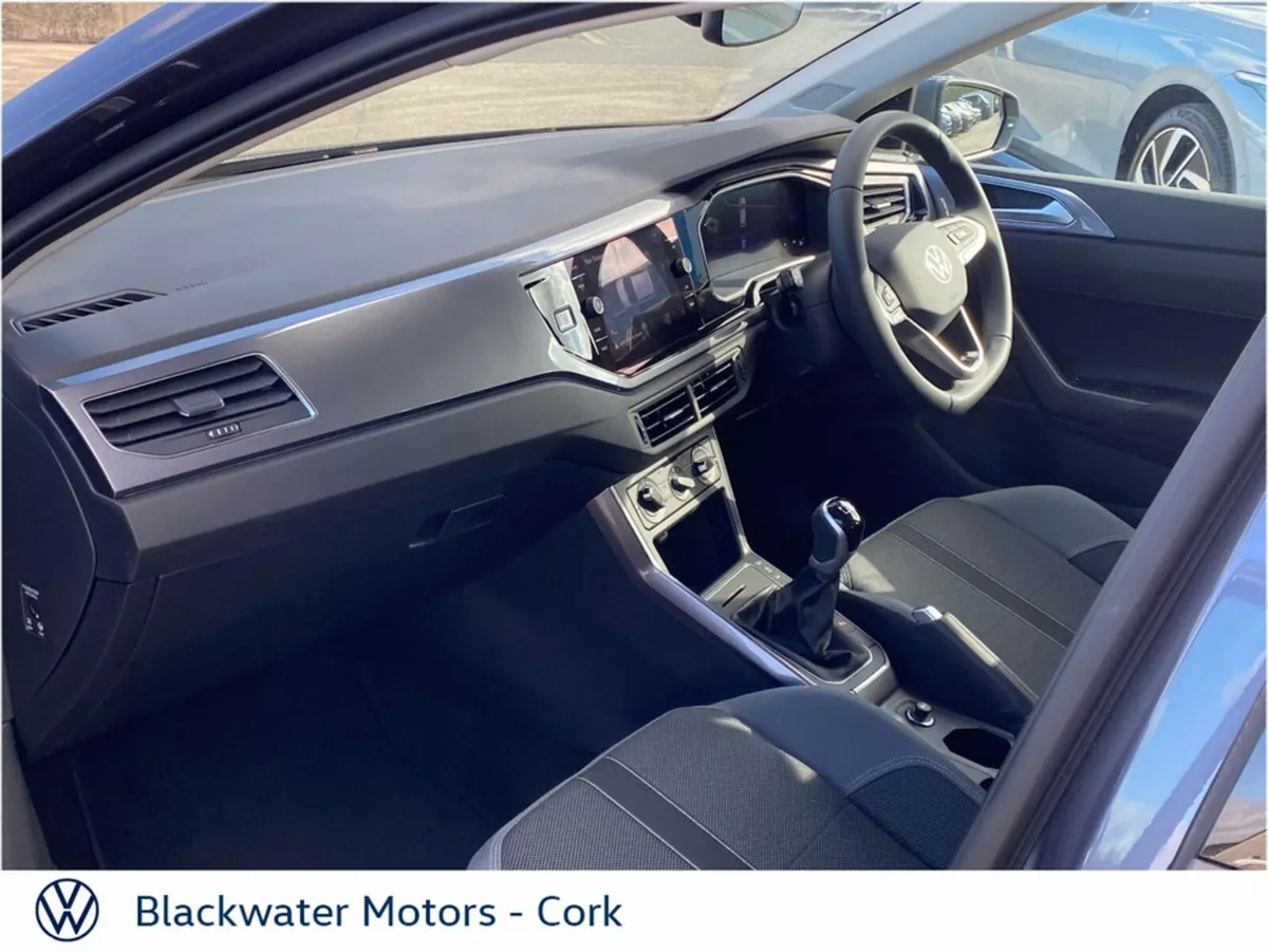 Volkswagen Polo Hatchback, Petrol, 2027, Grey