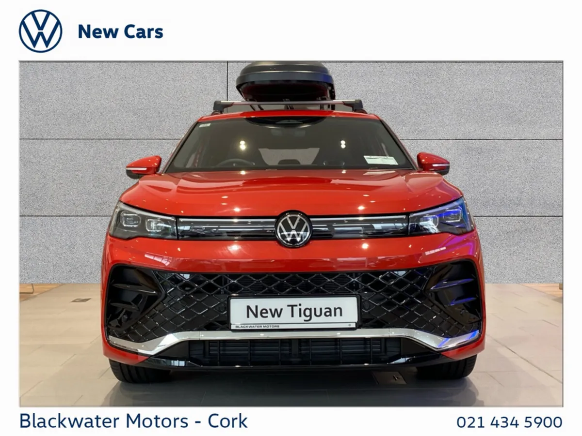 Volkswagen Tiguan SUV, Diesel, 2027, Red