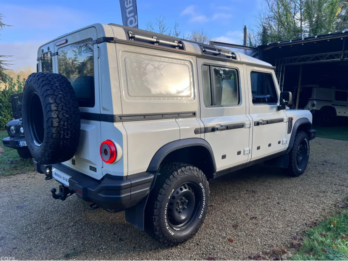 INEOS Grenadier SUV, Diesel, 2025, White