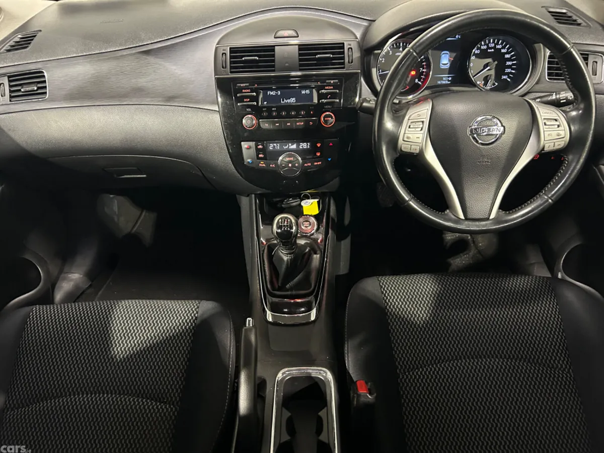 Nissan Pulsar Hatchback, Petrol, 2015, Black