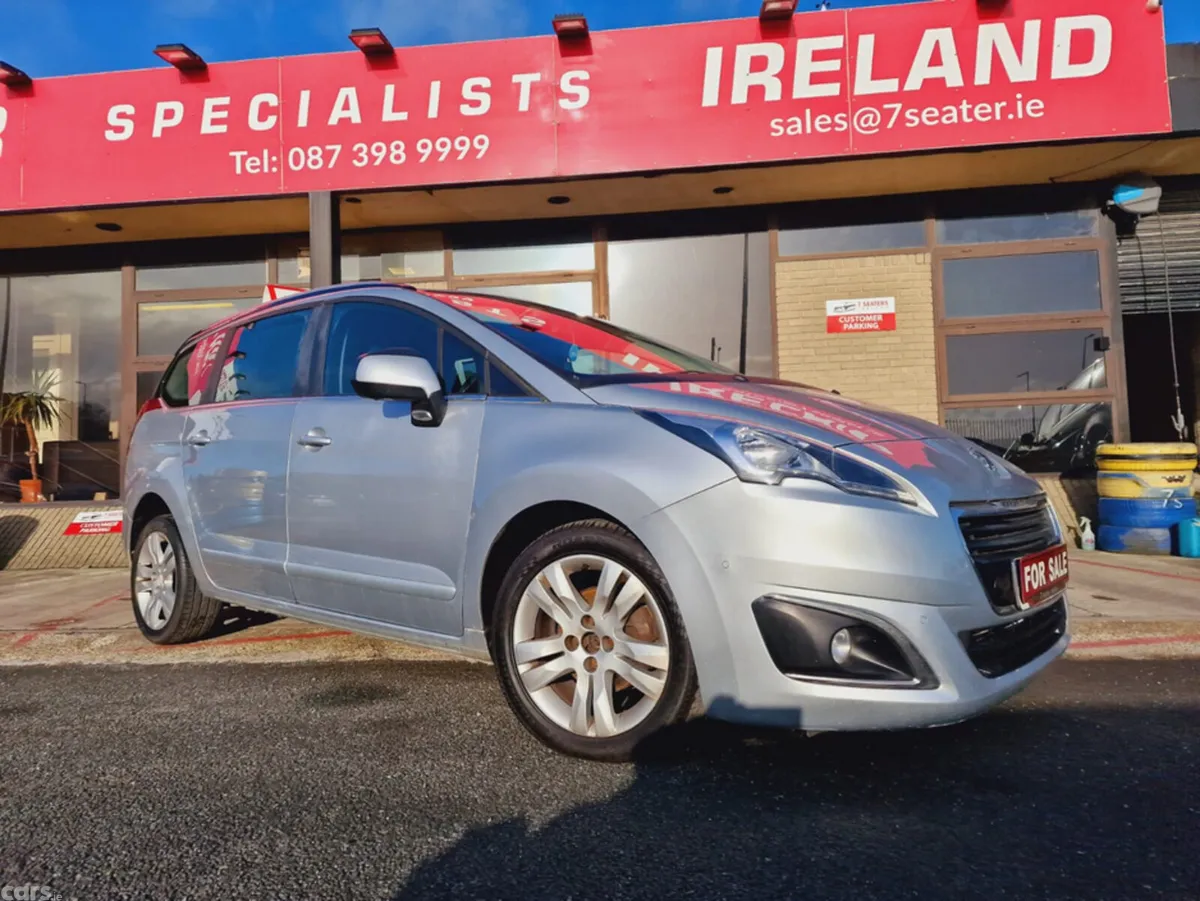 Peugeot 5008 MPV, Diesel, 2014, Silver