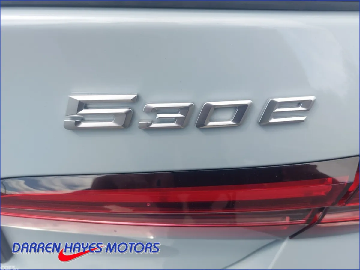 BMW 5-Series Saloon, Petrol Plug-in Hybrid, 2025, Grey