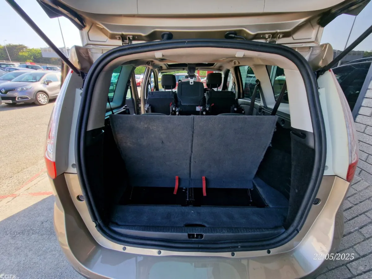 Renault Grand Scenic MPV, Diesel, 2016, Gold