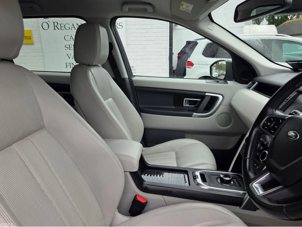 Land Rover Discovery Sport Estate, Diesel, 2017, Blue