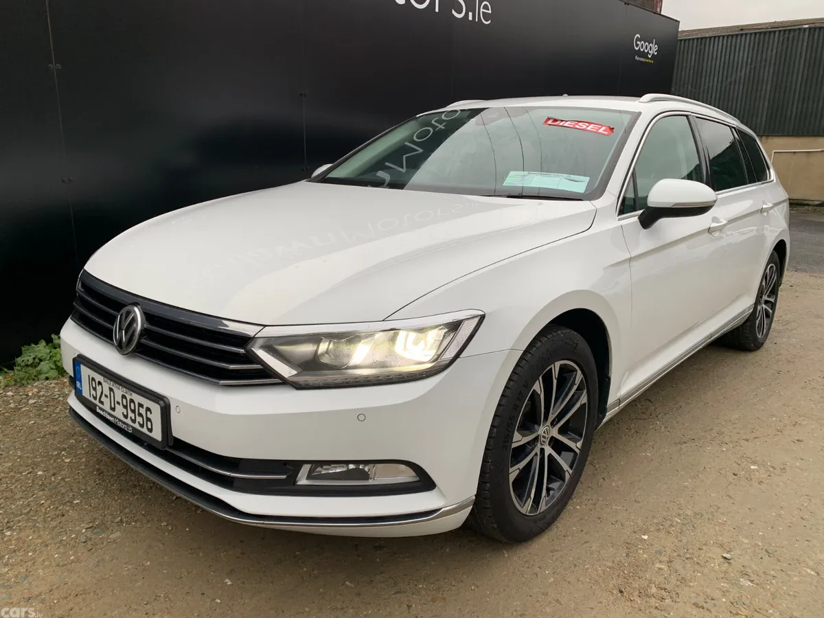 Volkswagen Passat Estate, Diesel, 2019, White