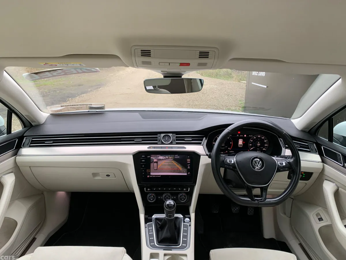 Volkswagen Passat Estate, Diesel, 2019, White