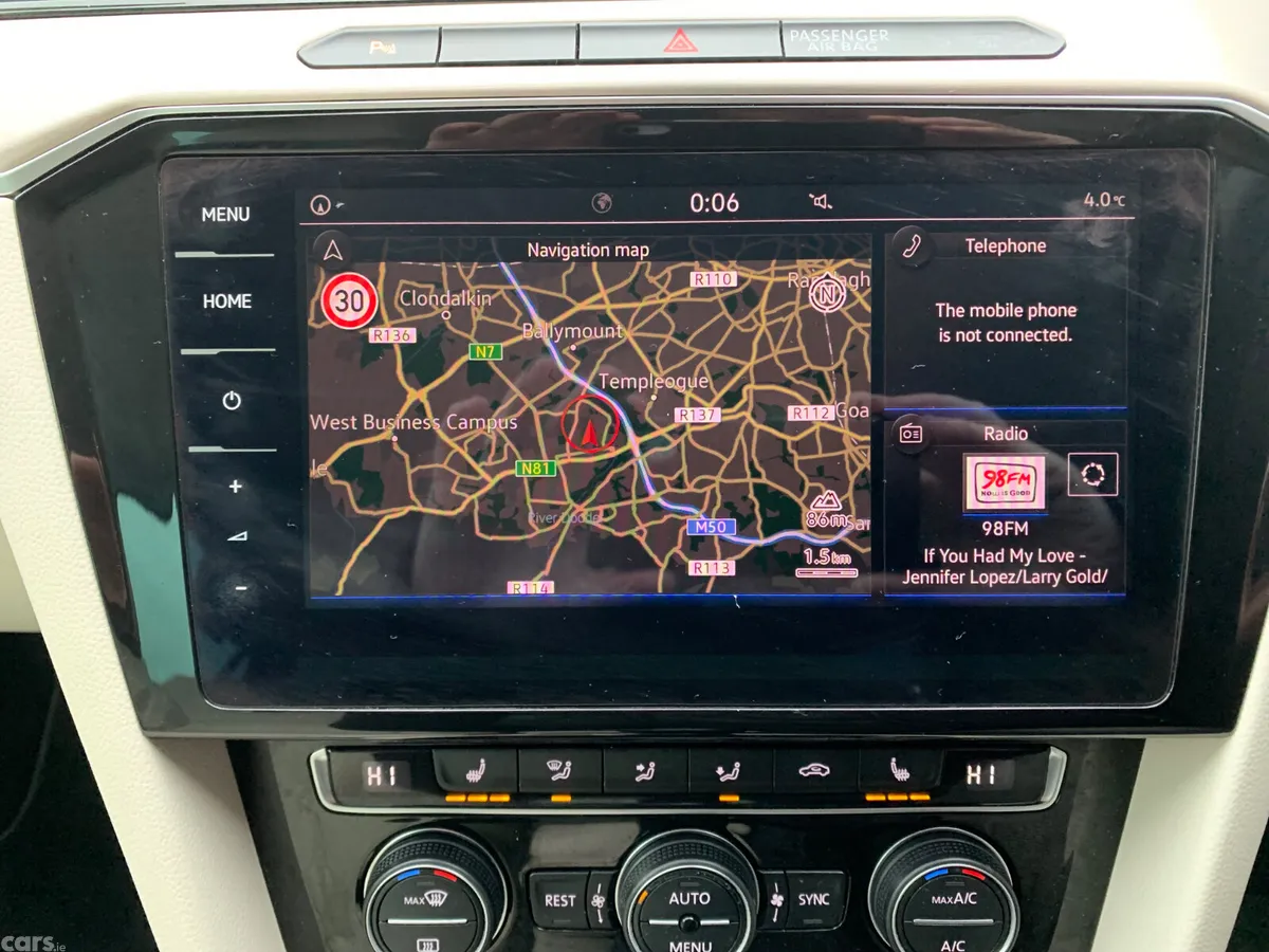 Volkswagen Passat Estate, Diesel, 2019, White