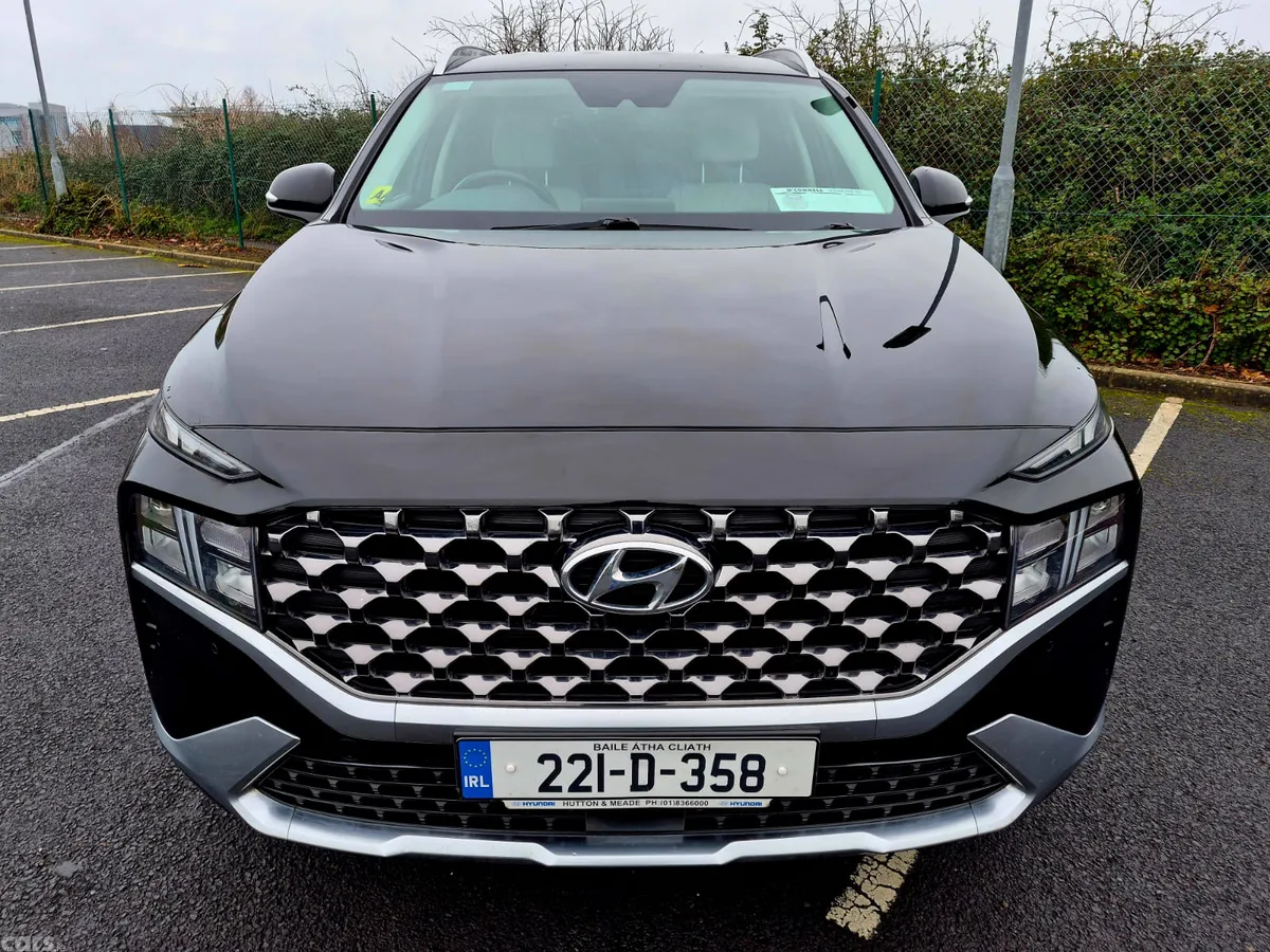 Hyundai Santa Fe SUV, Petrol Plug-in Hybrid, 2022, Black