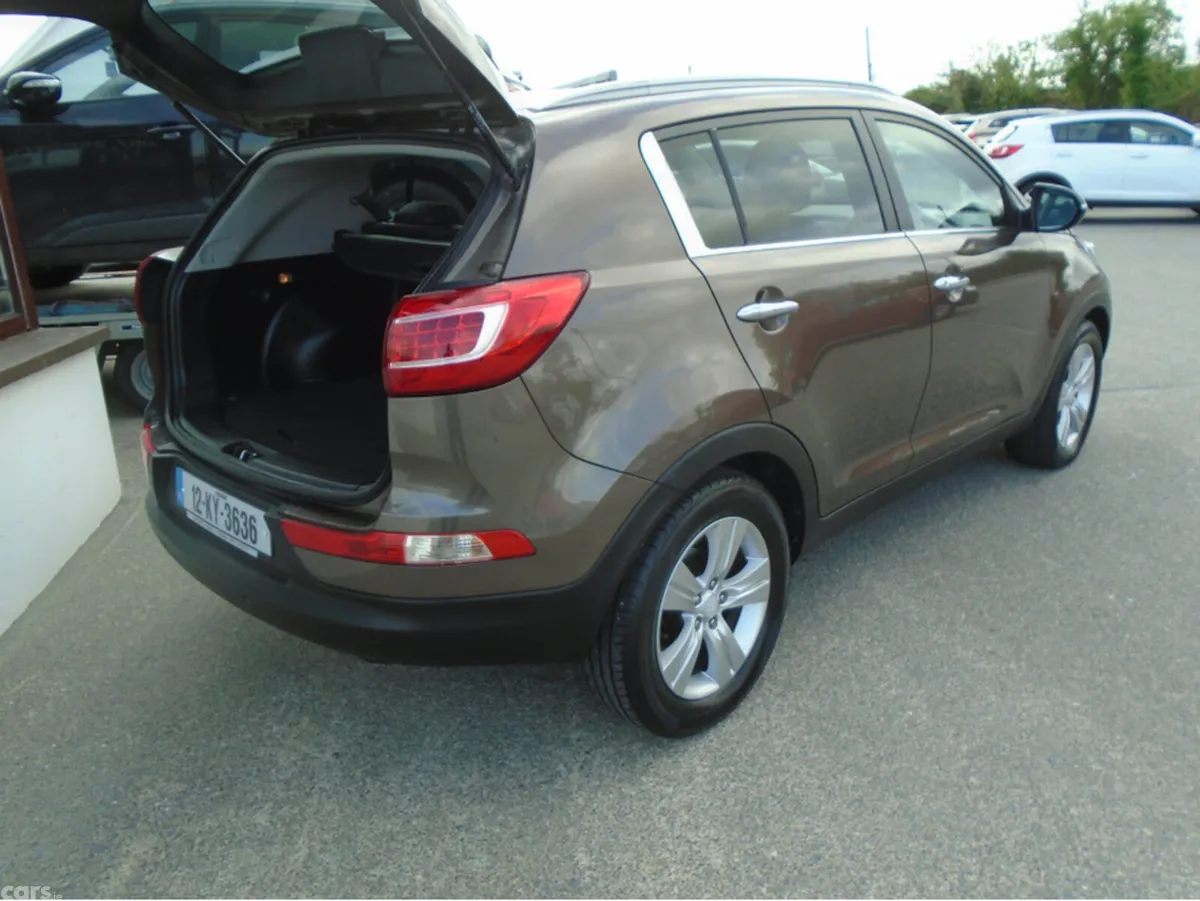 Kia Sportage Estate, Diesel, 2012, Brown