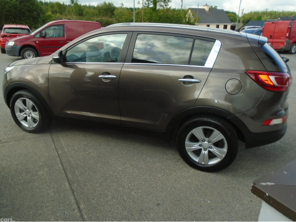 Kia Sportage Estate, Diesel, 2012, Brown