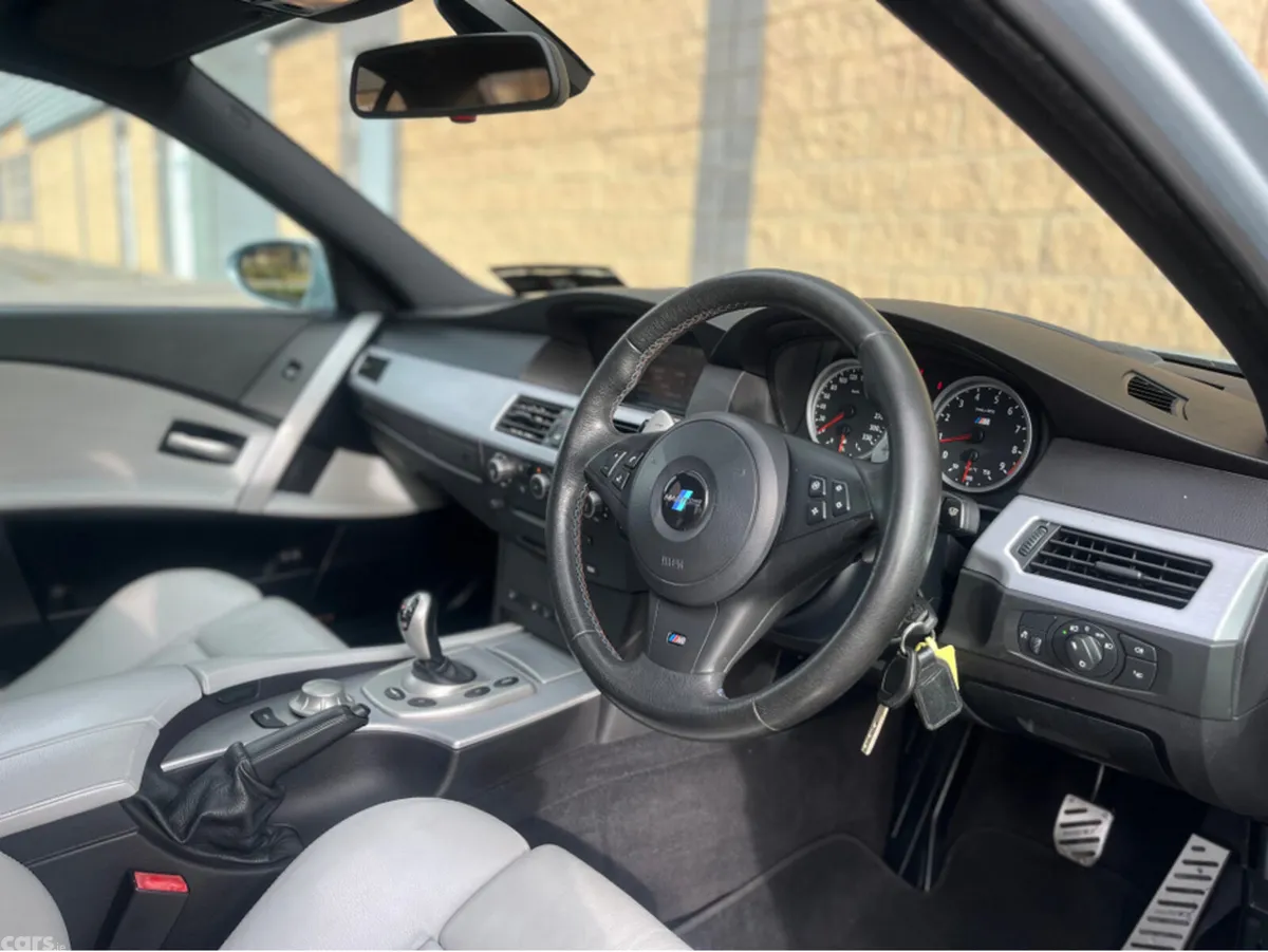 BMW M5 Saloon, Petrol, 2005, Silver