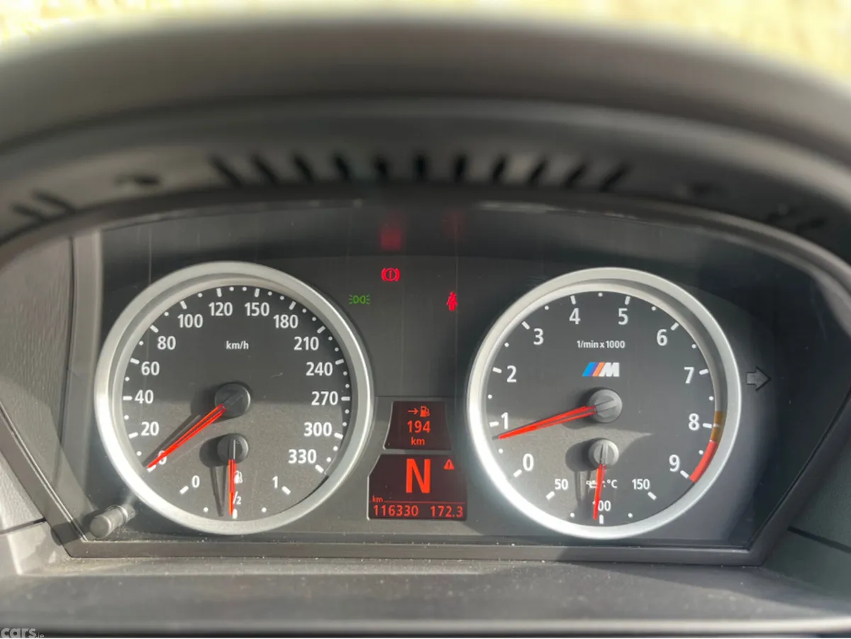 BMW M5 Saloon, Petrol, 2005, Silver