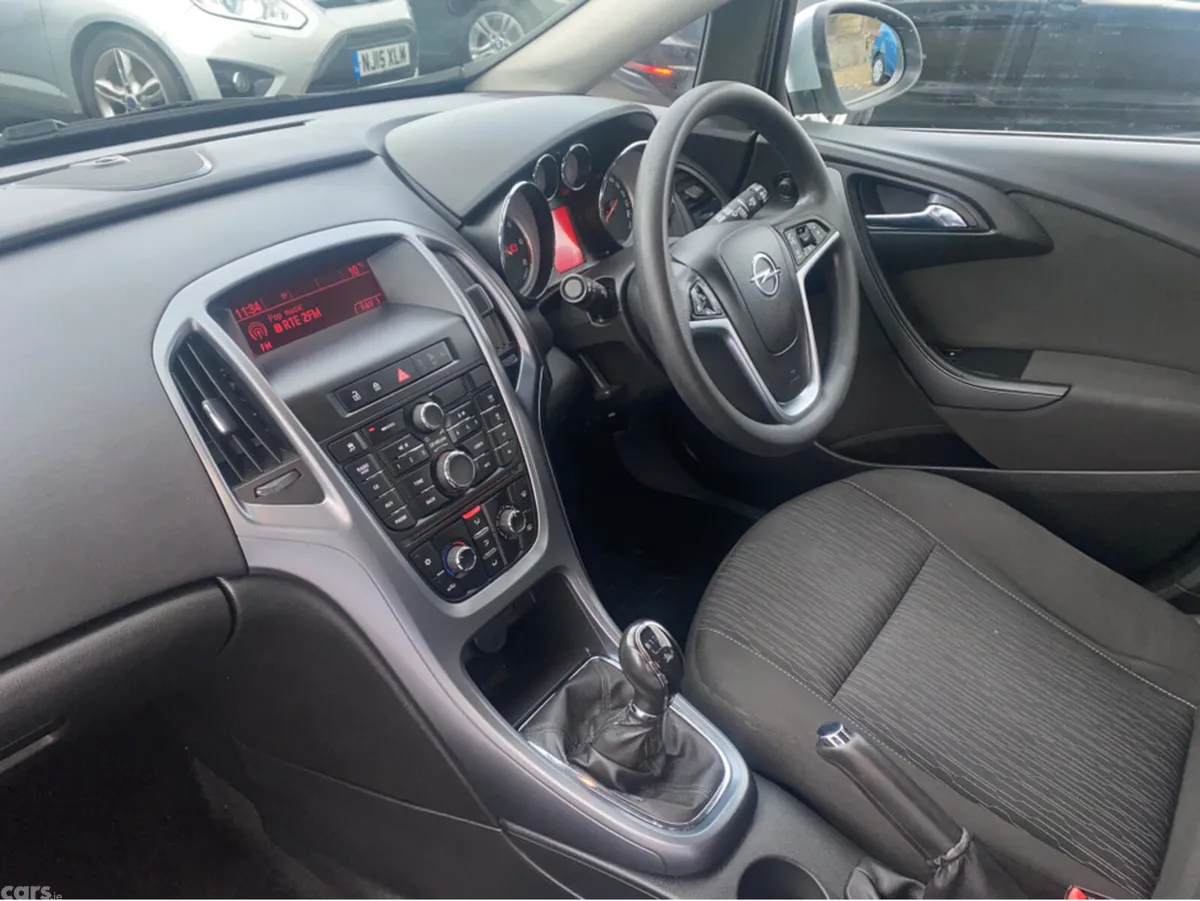 Opel Astra Estate, Diesel, 2016, Silver