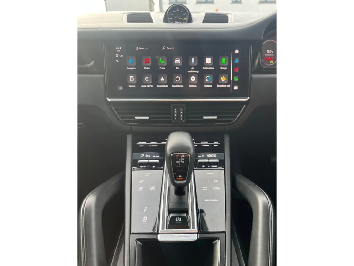 Porsche Cayenne Estate, Petrol Plug-in Hybrid, 2022, Black