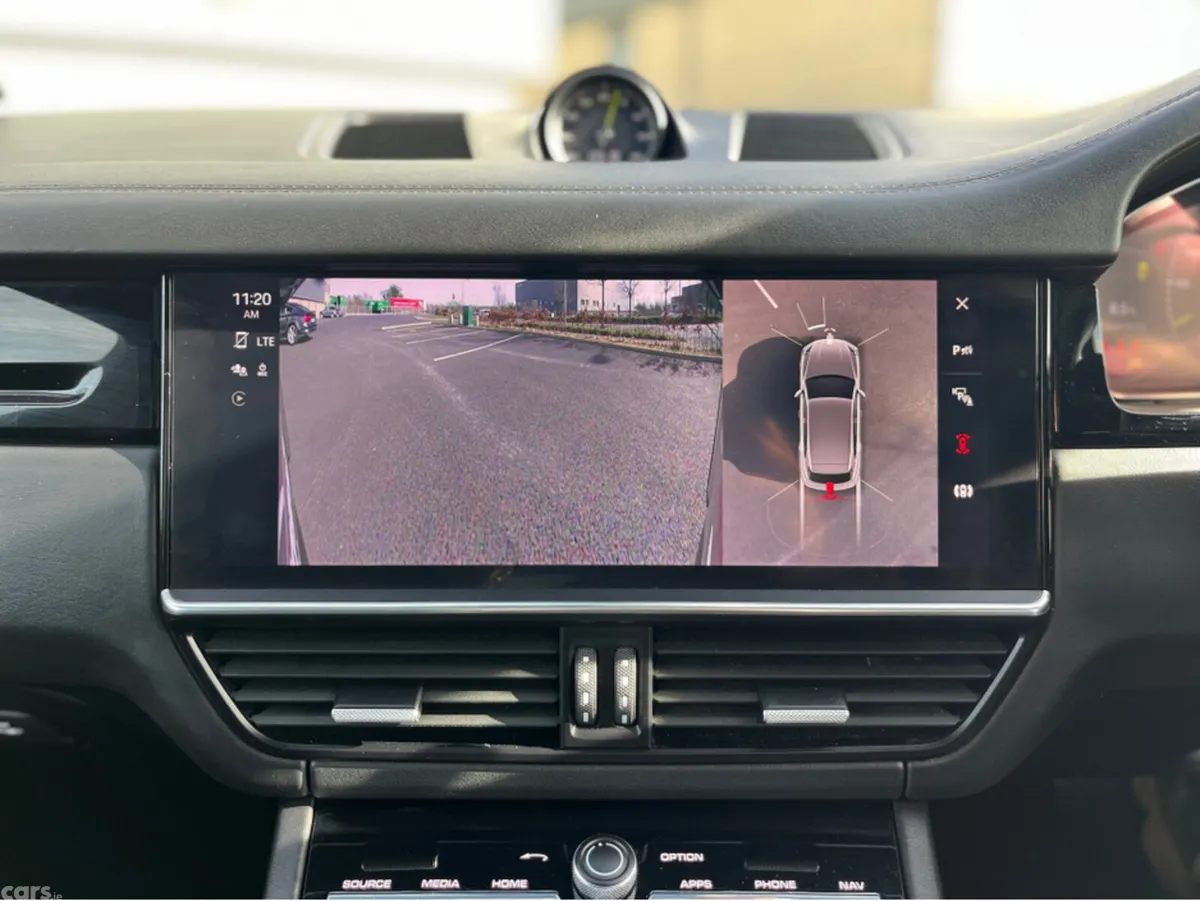 Porsche Cayenne Estate, Petrol Plug-in Hybrid, 2022, Black