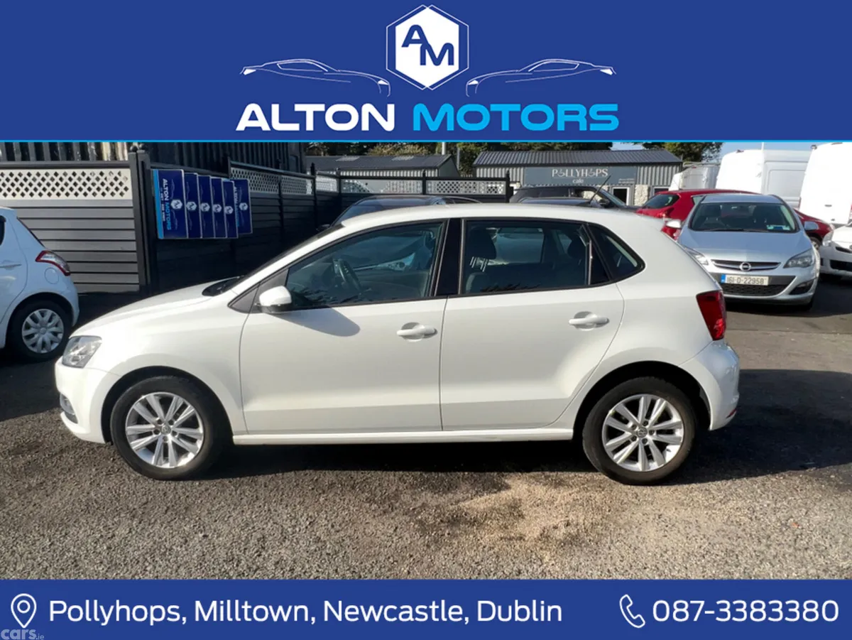 Volkswagen Polo Hatchback, Petrol, 2016, White