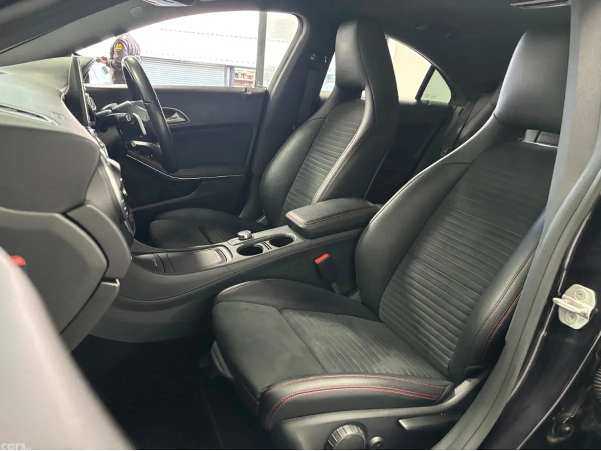 Mercedes-Benz CLA Saloon, Petrol, 2016, Black