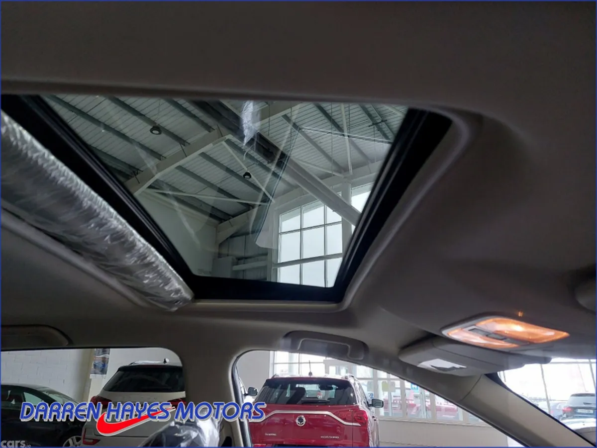 DFSK Glory 580 SUV, Petrol, 2023, Blue