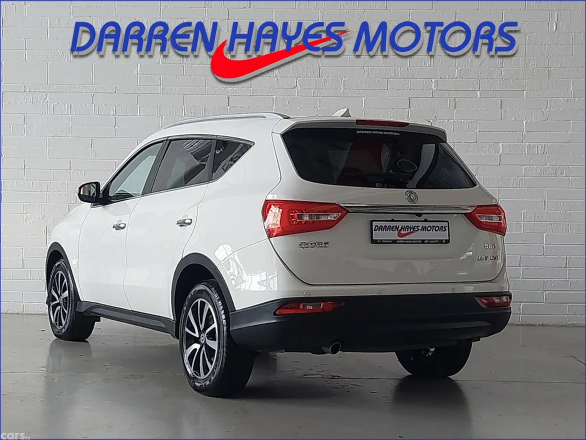 DFSK Glory 580 MPV, Petrol, 2023, White