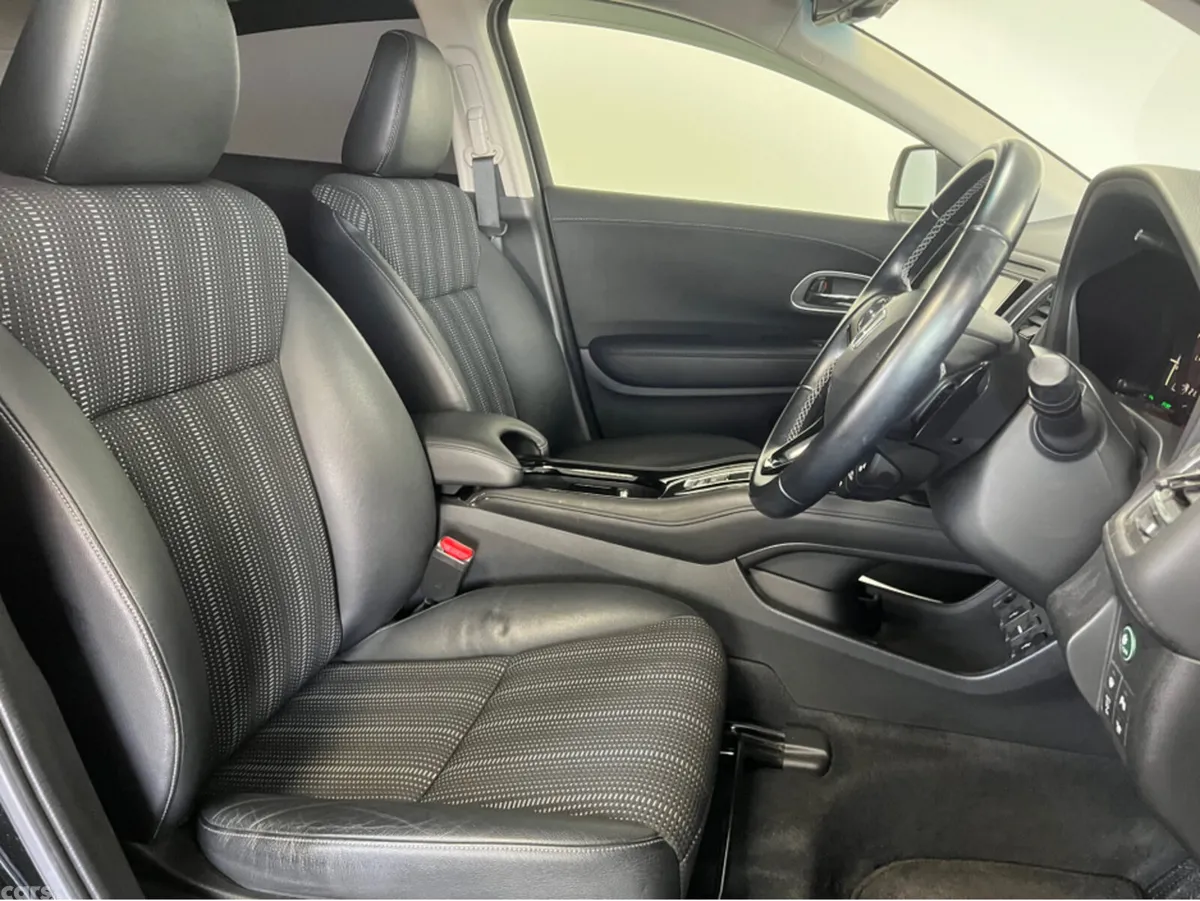Honda Vezel SUV, Petrol Hybrid, 2019, Black