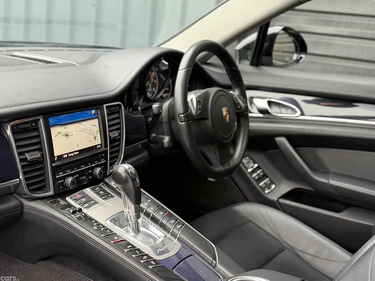 Porsche Panamera Hatchback, Petrol Hybrid, 2014, Black
