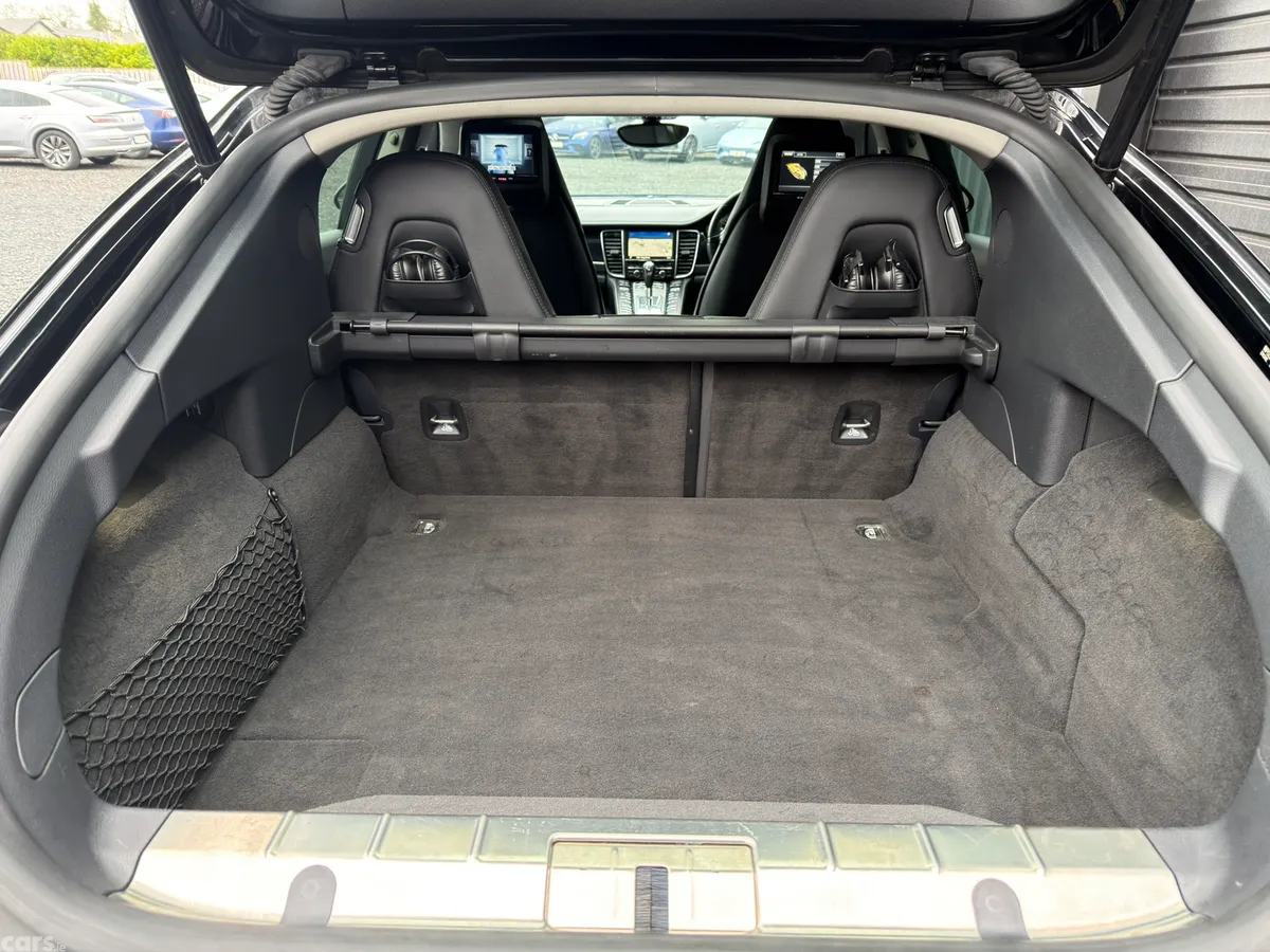 Porsche Panamera Hatchback, Petrol Hybrid, 2014, Black